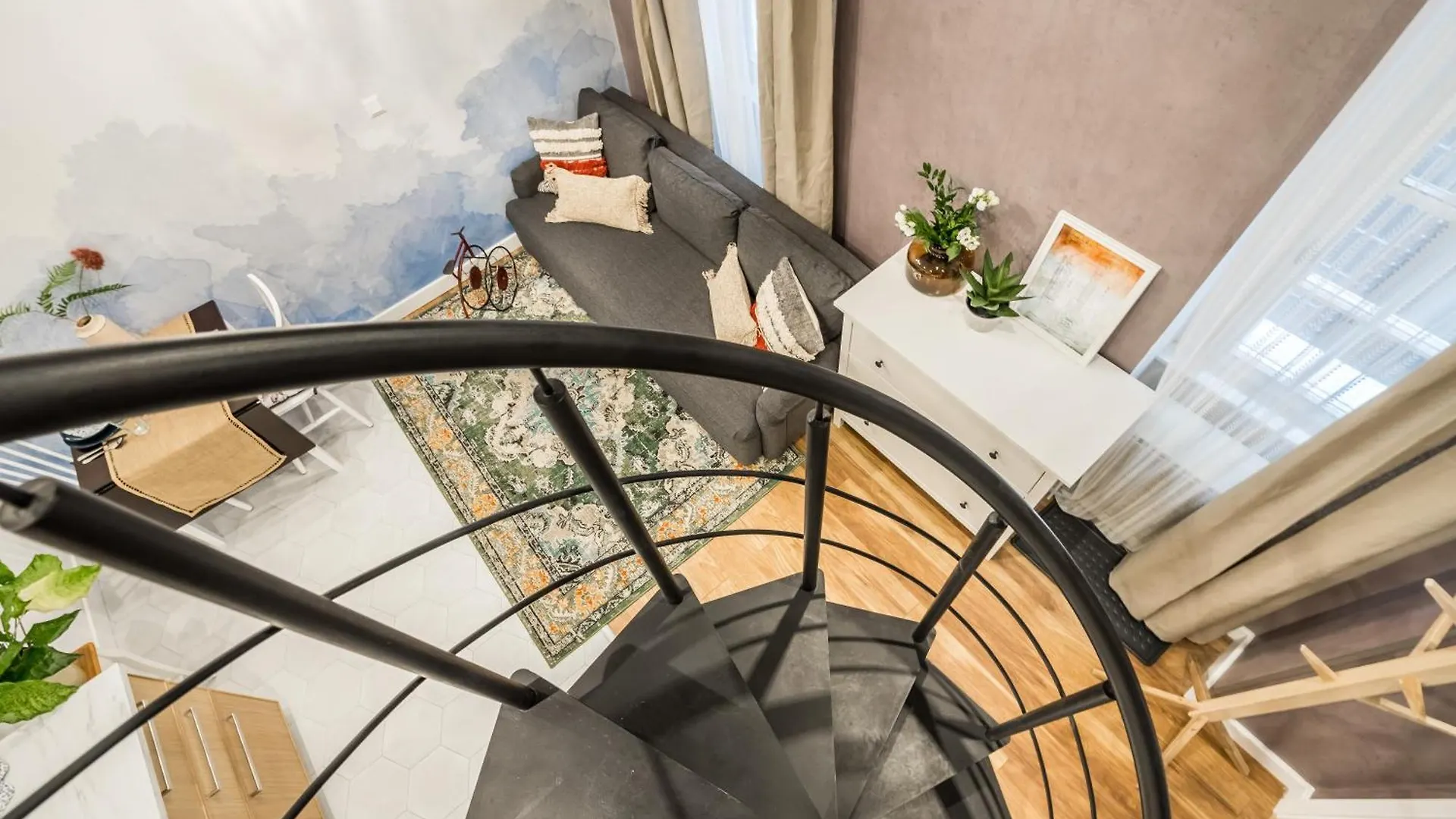 דירה Vibrant Arty Home In Central בודפשט הונגריה