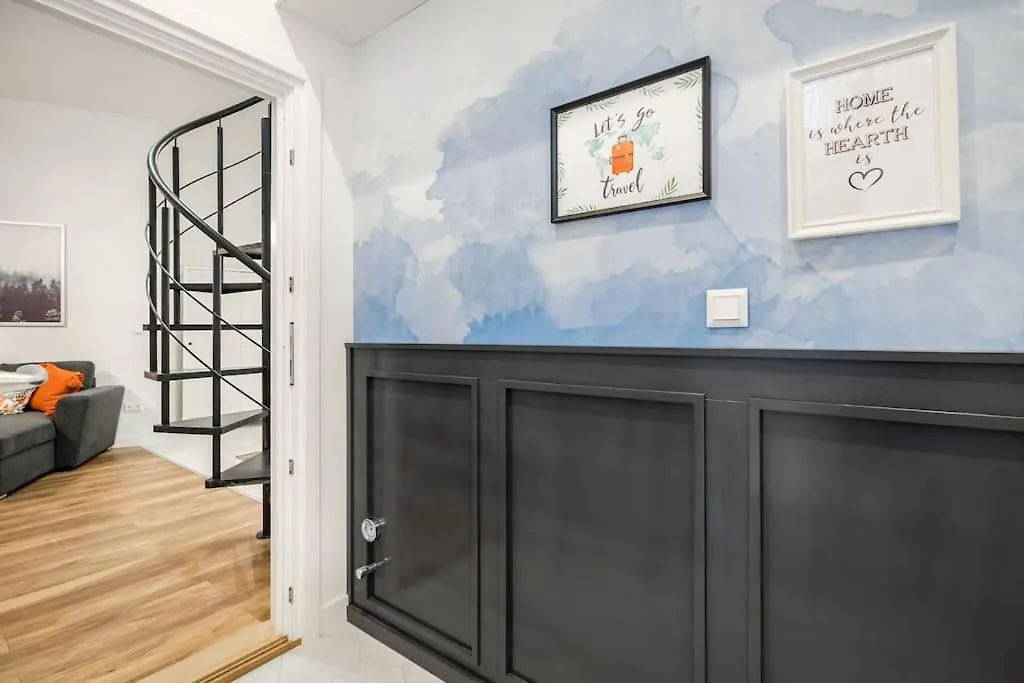 Vibrant Arty Home In Central בודפשט 0*,
